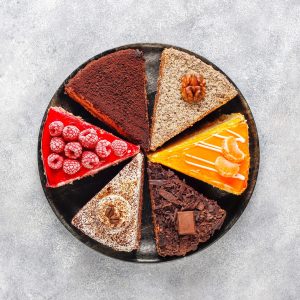 assortment-pieces-cake(1)(1)